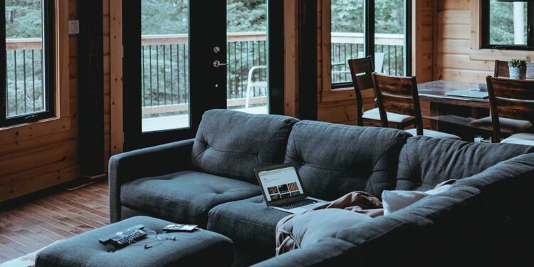 Daily Ideas: How To Add Style To Your Space With Books -